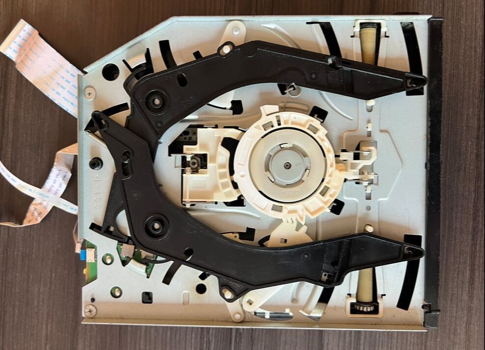 Replacement PS4 disk drive